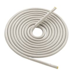 Das Bild zeigt die DYNA.MIT Reepschnur 290cm. Die graue Reepschnur ist als Schnecke gewickelt in Bildmitte zu sehen. Man erkennt deutlich die abstehenden, abgenähten Enden.