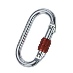 Das Bild zeigt den Camp Oval Standard Lock Stahlkarabiner. Der silberne Karabiner mit rotem Drehverschluss liegt aufrecht in Bildmitte mit dem Schnapper nach rechts.