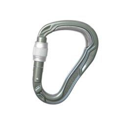 Das Bild zeigt den Edelrid HMS Bulletproof Screw. Der silberne Karabiner steht schräg in Bildmitte mit dem Schraubgelenk links. Man erkennt den Stahleinsatz im Scheitel oben.