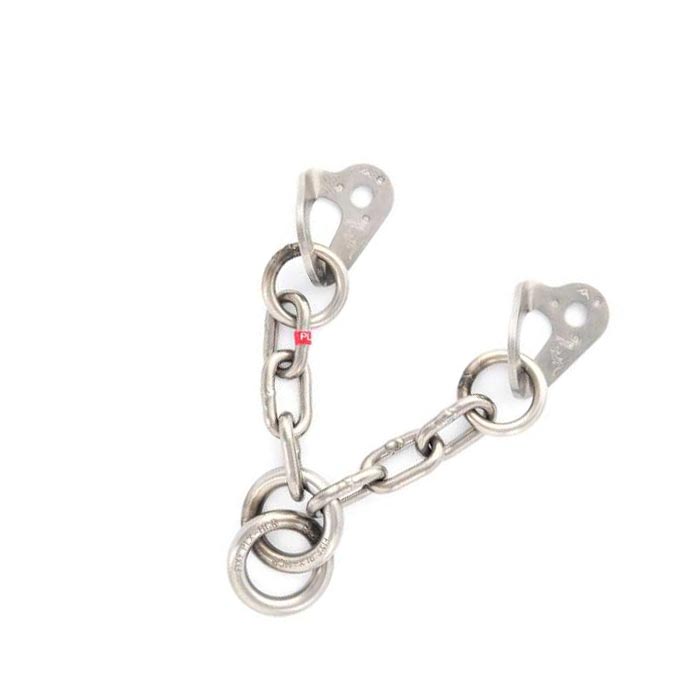 Das Bild zeigt einen silbern glänzenden Fixe V-Abseilstand mit 2 Ringen auf einem weißem Quadrat