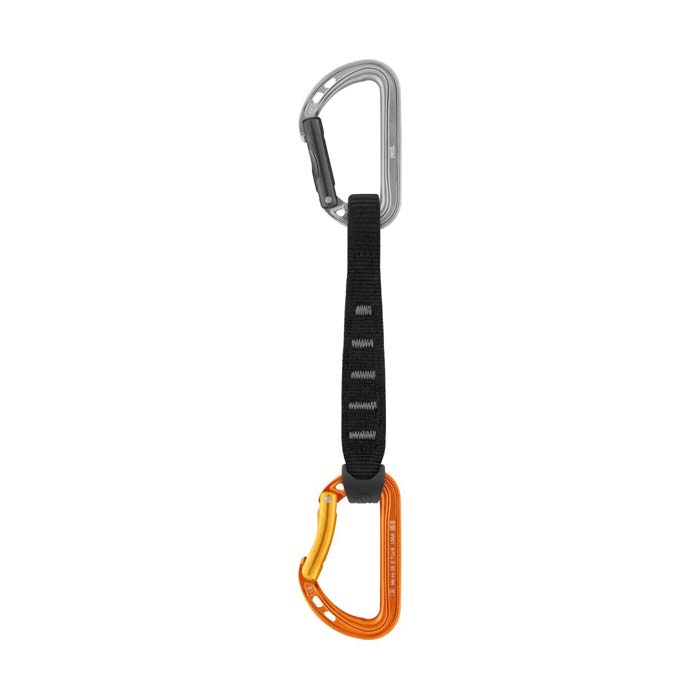 17cm lange Petzl Spirit Expressschlinge mit silbernen und orangem Karabiner bzw. schwarzer Bandschlinge.