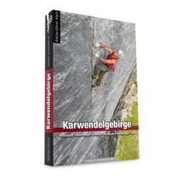 Cover des Karwendel Kletterf&uuml;hrers mit Heinz Zack in einer Riss Route.