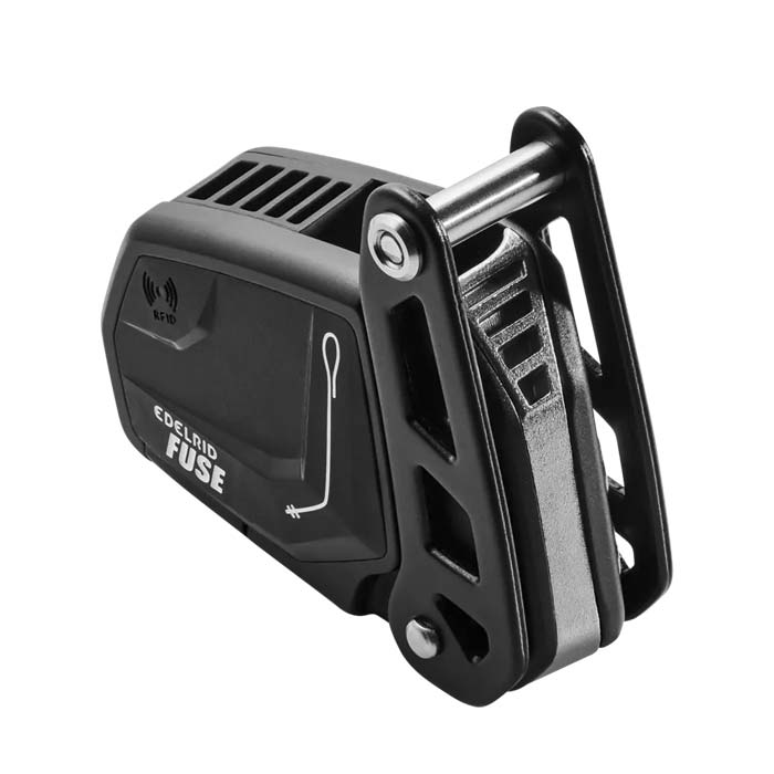 Schwarzes Edelrid Fuse mitlaufendes Auffanggerät von der Seite.