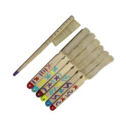 Sieben bunte I`bbz Fixion S Brush Boulderbürsten nebeneinander.