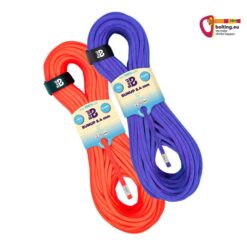 Oranger und violetter Strang eines Beal Sunup Halbseiles schräg nebeneinander.