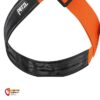 Schwarz orange Beinschlaufe eines Petzl Superavanti Höhlengurtes.