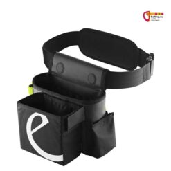 Schwarzer Routensetzer Gürtel Edelrid Route Setter Belt mit zwei Taschen und Gürtel in weißem Quadrat.
