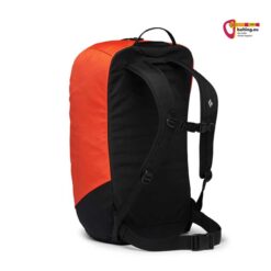 Orange schwarzer Black Diamond Team Stone 42 Duffel lstehend von der Rüpckseite vor weißem Hintergrund.